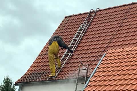 Nettoyage et démoussage de toiture Essonne 91